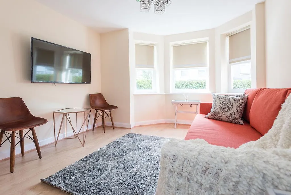 Stratford Saffron Apartment contacts